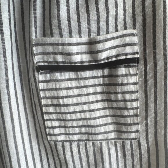 Monteau Dress X small Black white striped pockets v neck short sleeve Wednesday - Picture 10 of 12